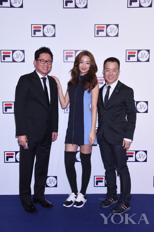 From left: FILA Vice President Mr John Yang of China, Korea super model and actress Miss Stephanie Lee, President of FILA China Yao Weixiong